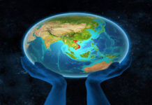 Tu sĩ và quê hương