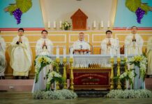 Tuần chầu lượt của giáo xứ Chính tòa Xã Đoài