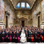 Đức Thánh Cha Phanxicô: Giáo Hội phát triển nhờ chứng tá chứ không bằng chiêu dụ