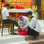 Đức cha Anphong Nguyễn Hữu Long cử hành Tam Nhật Thánh và lễ Phục Sinh tại giáo xứ Đại Yên