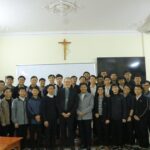 Đức Giám mục Giáo phận Créteil thăm Tiền Chủng viện Xã Đoài