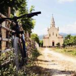 Ông từ và chiếc xe đạp