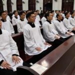 Đại chủng viện thánh Phanxicô Xavie tĩnh tâm thường niên và trao tác vụ đọc sách