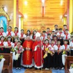 Thánh lễ ban bí tích Thêm Sức tại giáo họ Đông Ngàn