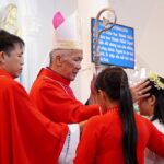 Thánh lễ ban Bí tích Thêm Sức tại giáo xứ Đồng Lèn